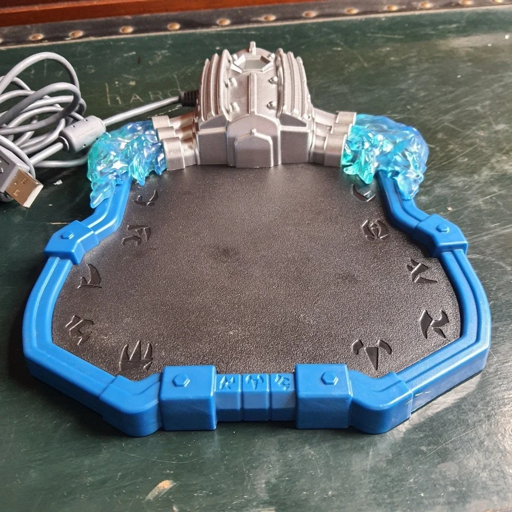 Skylanders XBOX 360 SuperChargers Portal of Power Figure Game Base